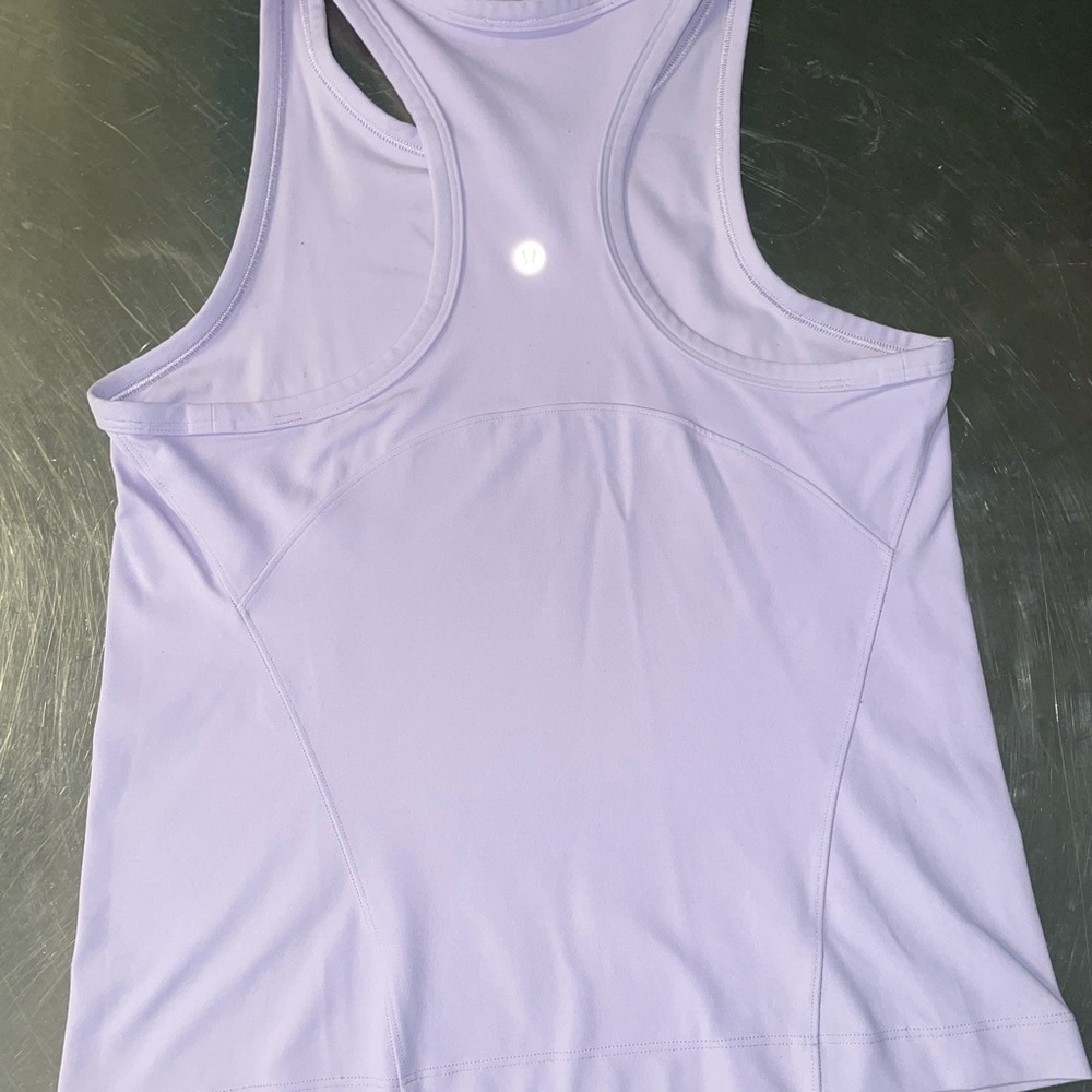 Size 8 (listed as 6) Lululemon Align Waist-Length Racerback Tank Top Lilac Smoke - Picture 3 of 6
